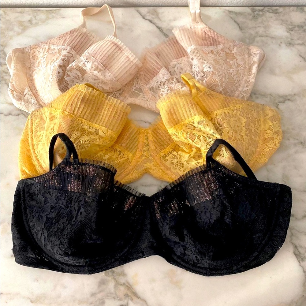 Victoria Secret Demi Bras